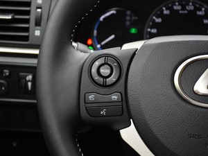 2020款200h 舒适版 单色 中控区