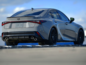 2021款500 F SPORT Performance Launch Edition 整体外观