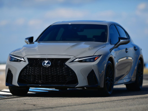 2021款500 F SPORT Performance Launch Edition 整体外观