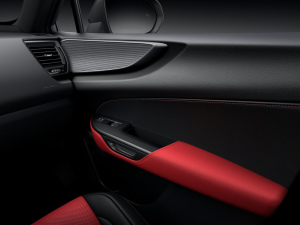 2022350h ȫ F SPORT g