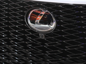 2022350h ȫ F SPORT ^