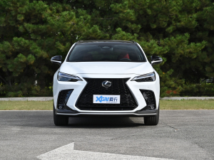 2022款雷克萨斯NX 350h 全驱 F SPORT