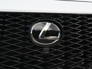 2022350h ȫ F SPORT ^