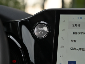 2022350h ȫ(q) F SPORT п؅^(q)