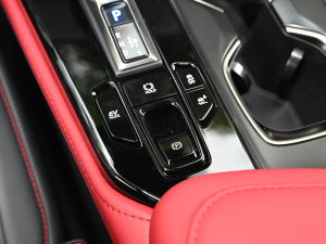 2022350h ȫ(q) F SPORT п؅^(q)