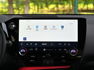 2022350h ȫ F SPORT п؅^