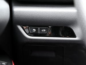 2022350h ȫ F SPORT п؅^