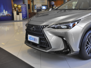 2022��400h+ ������ �������^