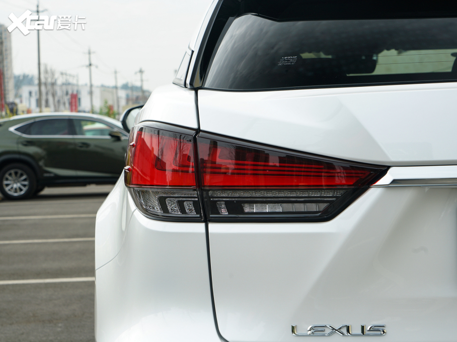 2021׿_˹RX 300 (q)؄e