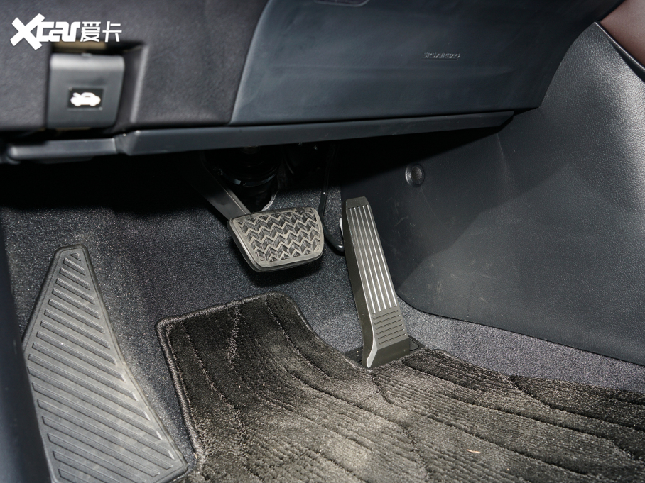 2021׿_˹RX 300 (q)؄e