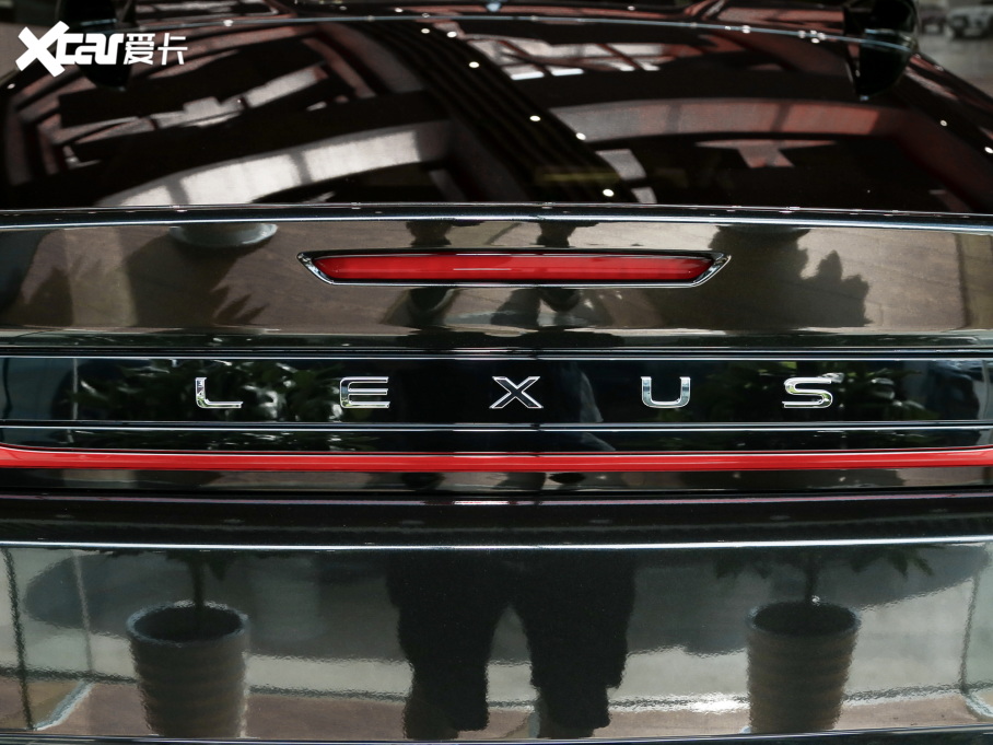 2023׿_˹RZ 450e (q)v