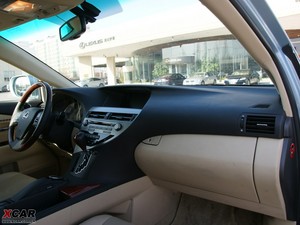 2009款450h 中控区