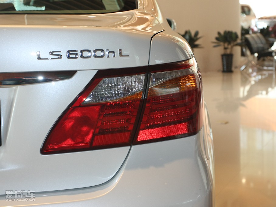 2010׿_˹LS 600hL 