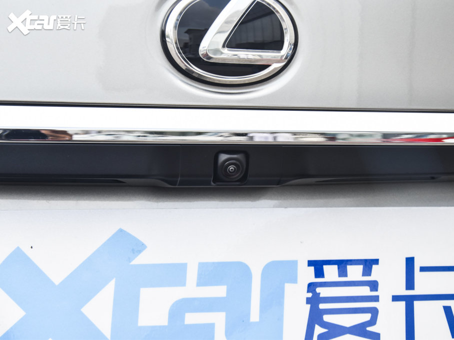 2022׿_˹ES 200 ׿Խ