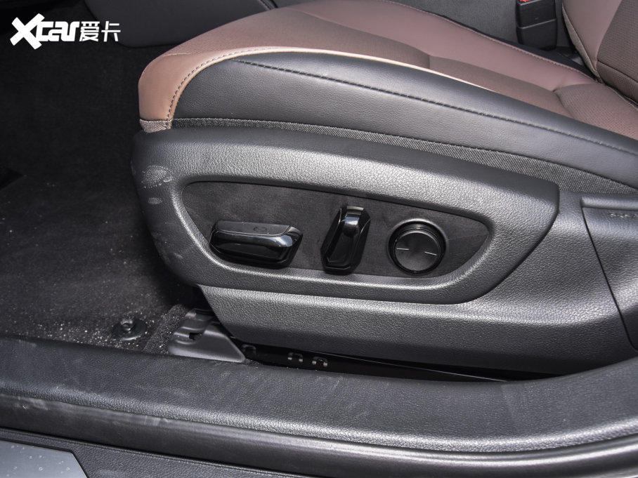 2022׿_˹ES 200 ׿Խ