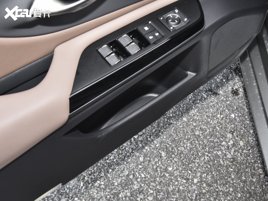 2022׿_˹ES 200 ׿Խ