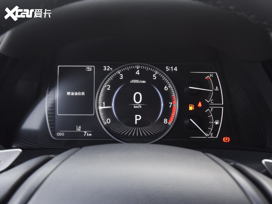 2022׿_˹ES 200 ׿Խ