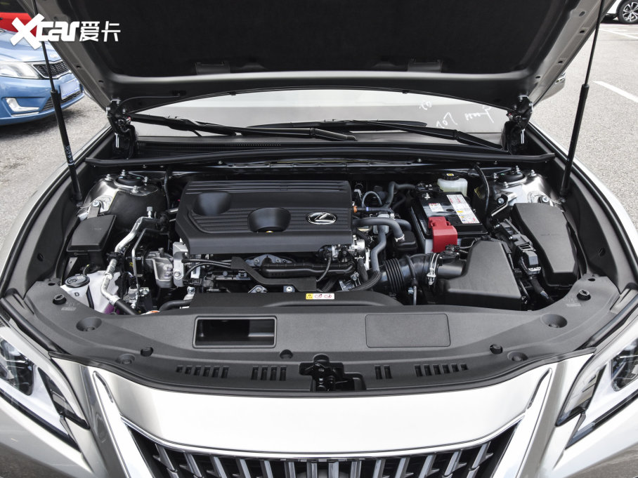 2022׿_˹ES 200 ׿Խ