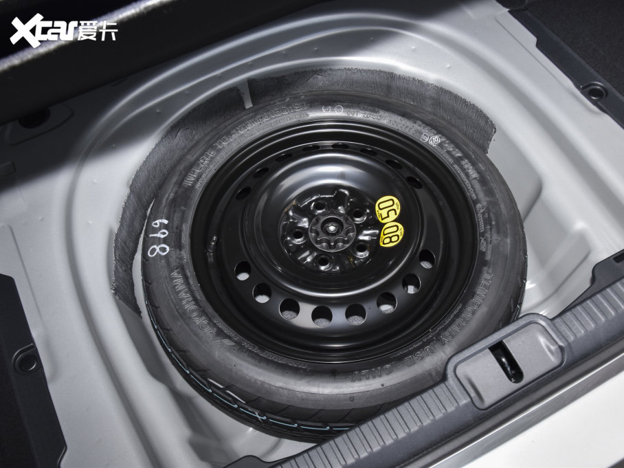 2022׿_˹ES 200 ׿Խ