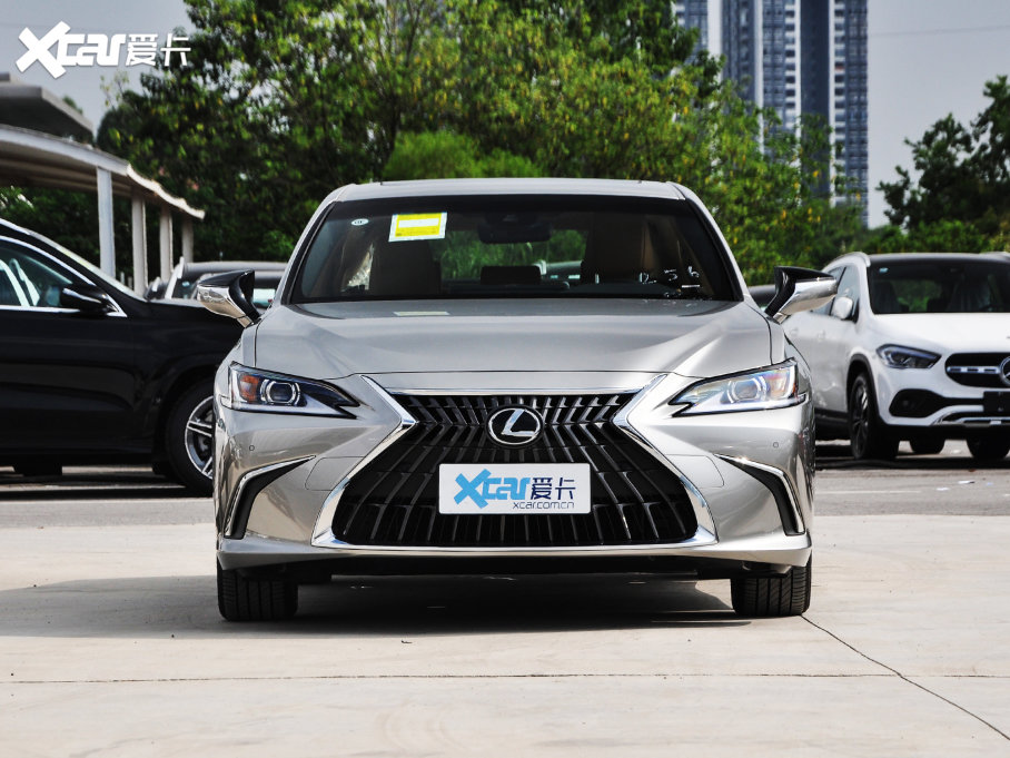 2022׿_˹ES 260 ׿Խ