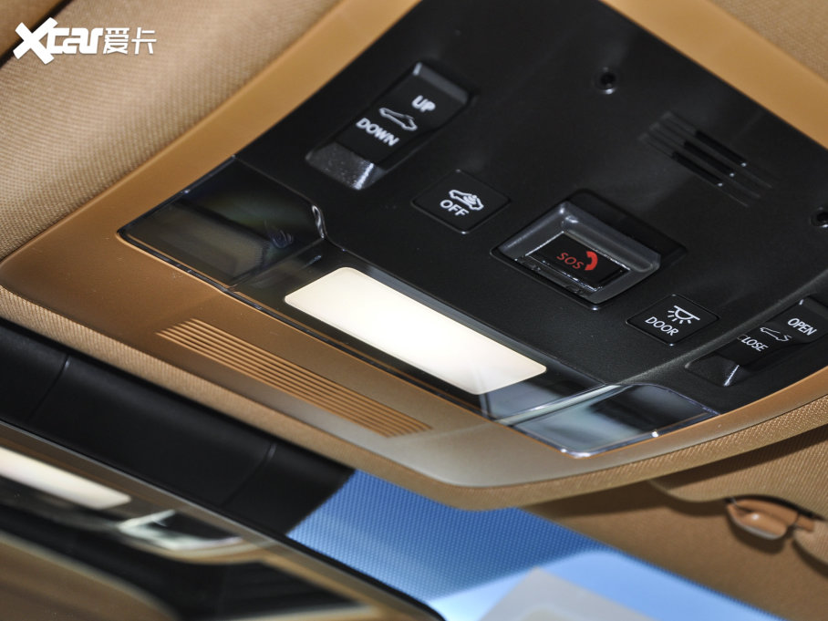 2022׿_˹ES 260 ׿Խ