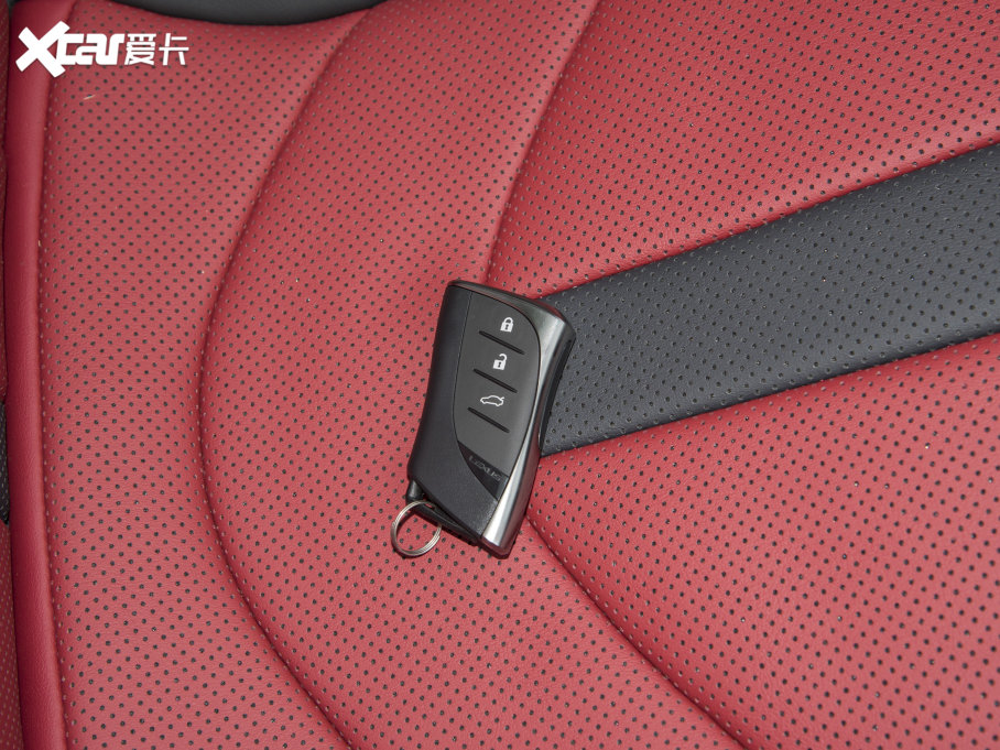 2022׿_˹ES 260 F SPORT