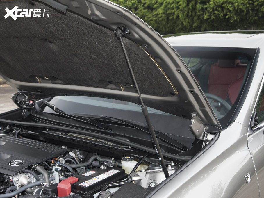 2022׿_˹ES 260 F SPORT