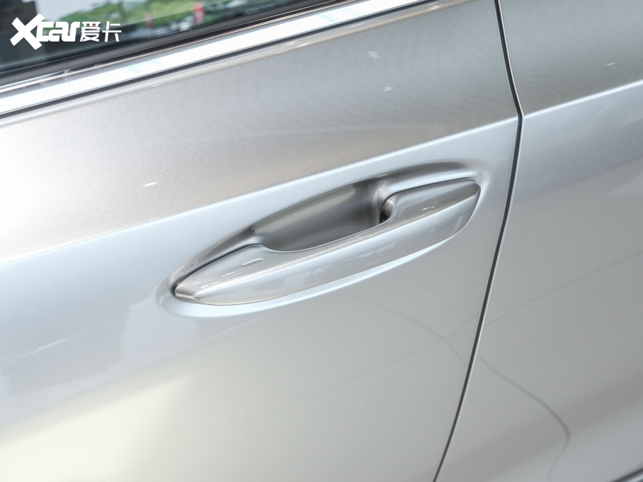 2022׿_˹ES 300h ׿Խ