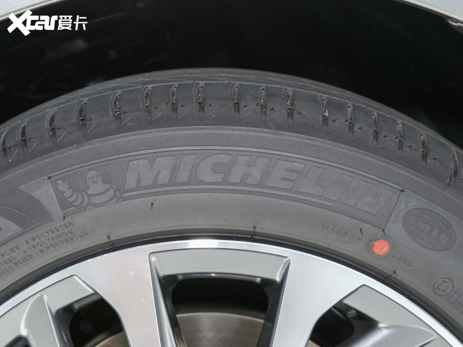 2022׿_˹ES 300h ׿Խ