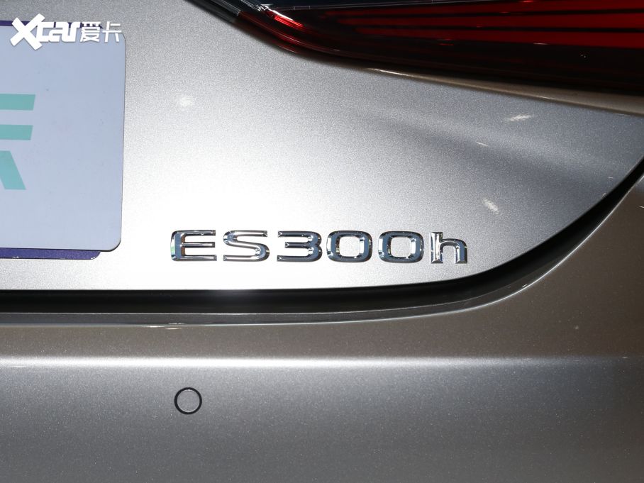 2022׿_˹ES 300h ׿Խ