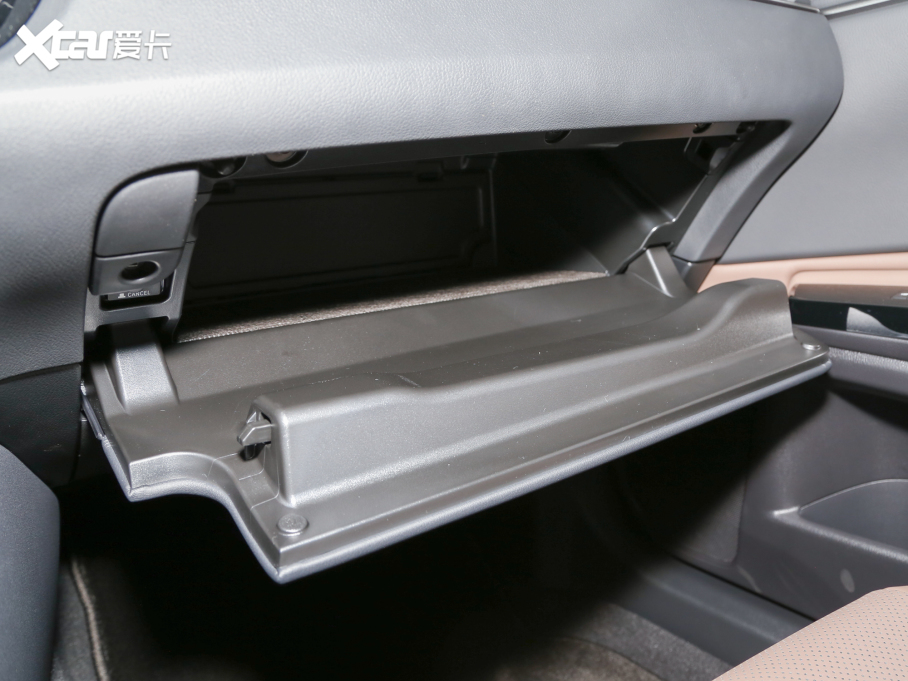 2022׿_˹ES 300h ׿Խ