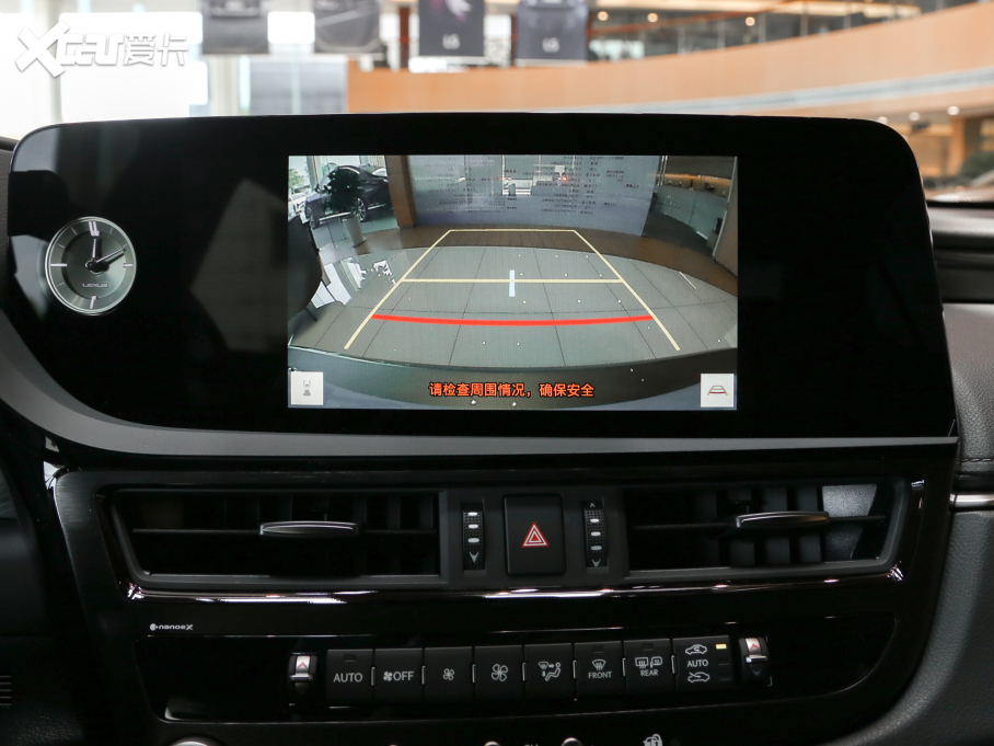 2022׿_˹ES 300h ׿Խ