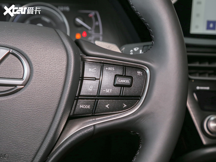 2022׿_˹ES 300h ׿Խ