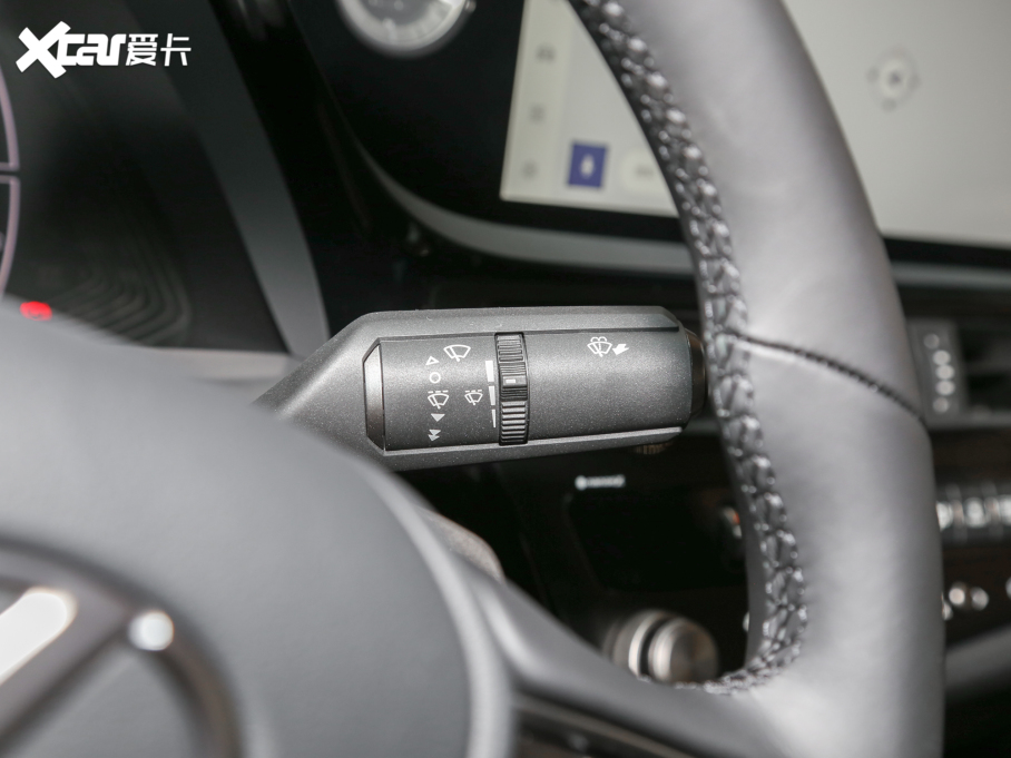 2022׿_˹ES 300h ׿Խ