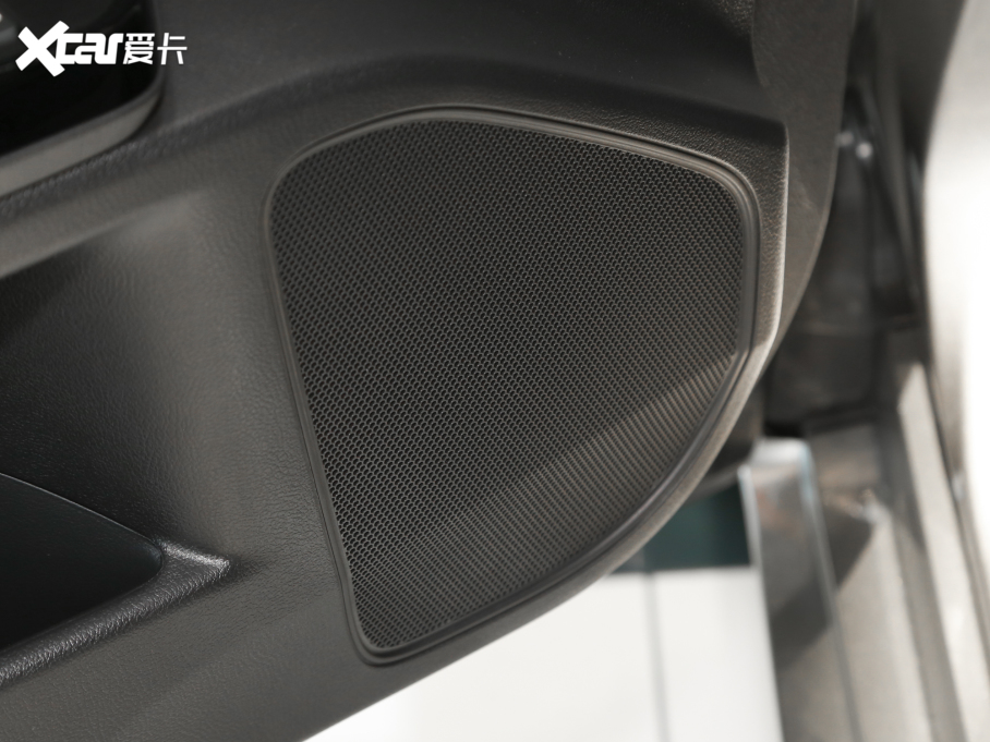 2022׿_˹ES 300h ׿Խ