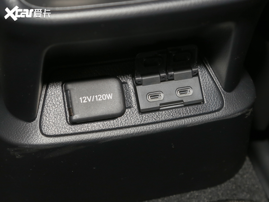 2022׿_˹ES 300h ׿Խ