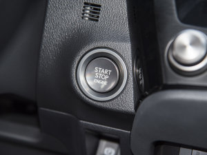 2022260 F SPORT п؅^