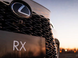 2023500h F SPORT Performance ^