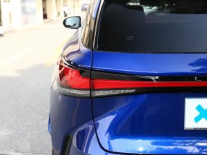 2023500h F SPORT Performance ^