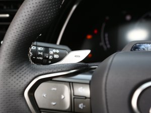 2023500h F SPORT Performance п؅^