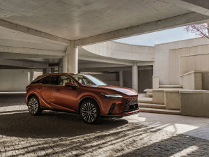 2023��450h+ ��򌕳���� ���w���^