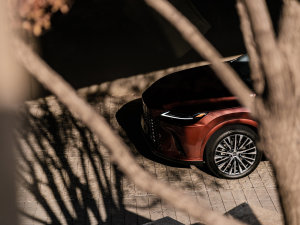 2023��450h+ ��򌕳���� �������^