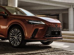 2023��450h+ ��򌕳���� �������^