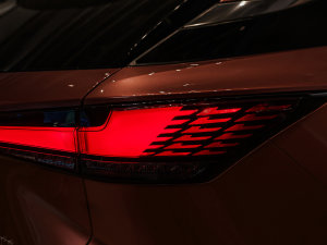 2023��450h+ ��򌕳���� �������^