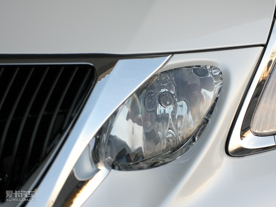 2010���׿��_˹GS 300 �x��������