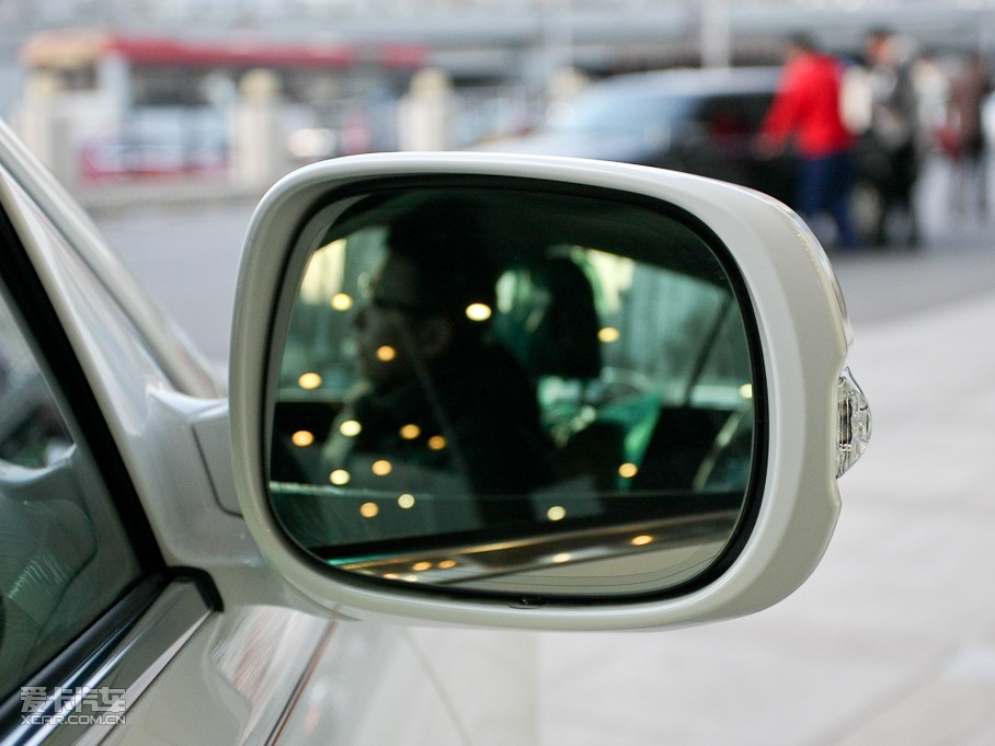 2010���׿��_˹GS 300 �x��������