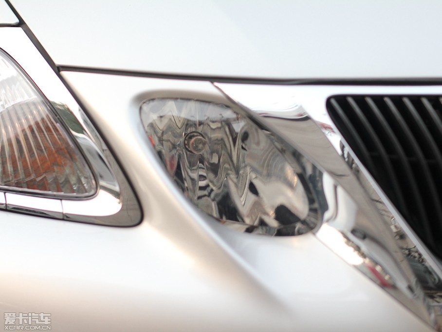 2010���׿��_˹GS 300