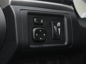 2012200h F Sport  п؅^