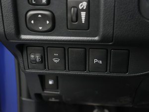 2012200h F Sport  п؅^