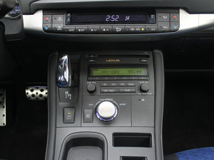 2012200h F Sport  п؅^